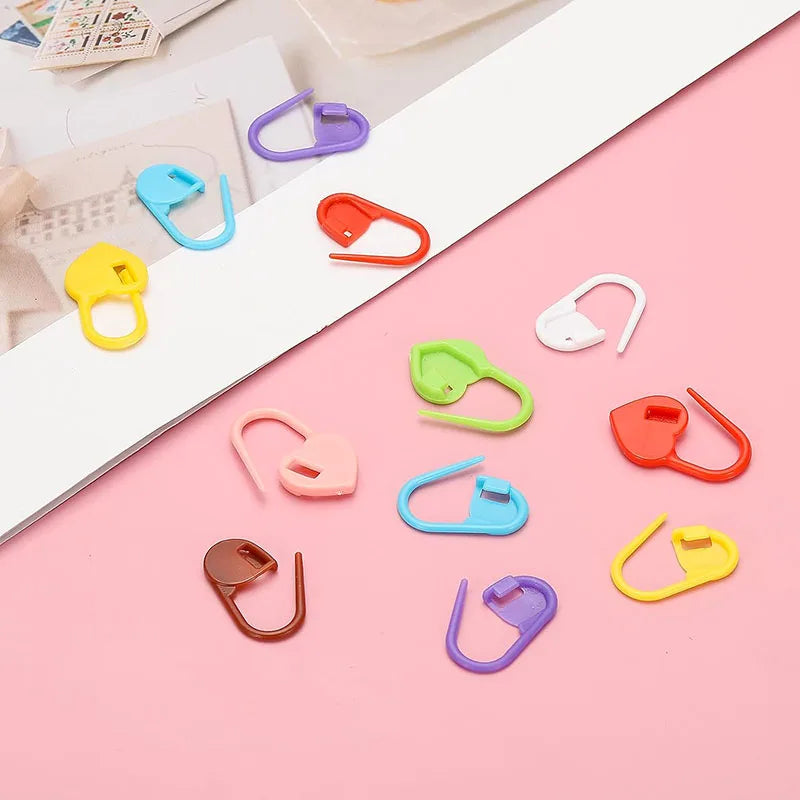 50-100Pcs/Bag Plastic Small Clip Locking Stitch Markers Crochet Latch Knitting Tools Needle Clip Hook Sewing Tool Mixed Color
