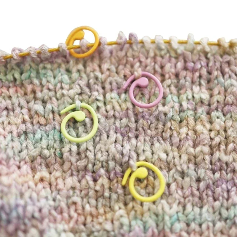 16×15mm 30/60PCS Zinc Based Alloy Knitting Stitch Markers Spiral Multicolor Painted Marker Buckle Crochet Stitch  Needle Clip